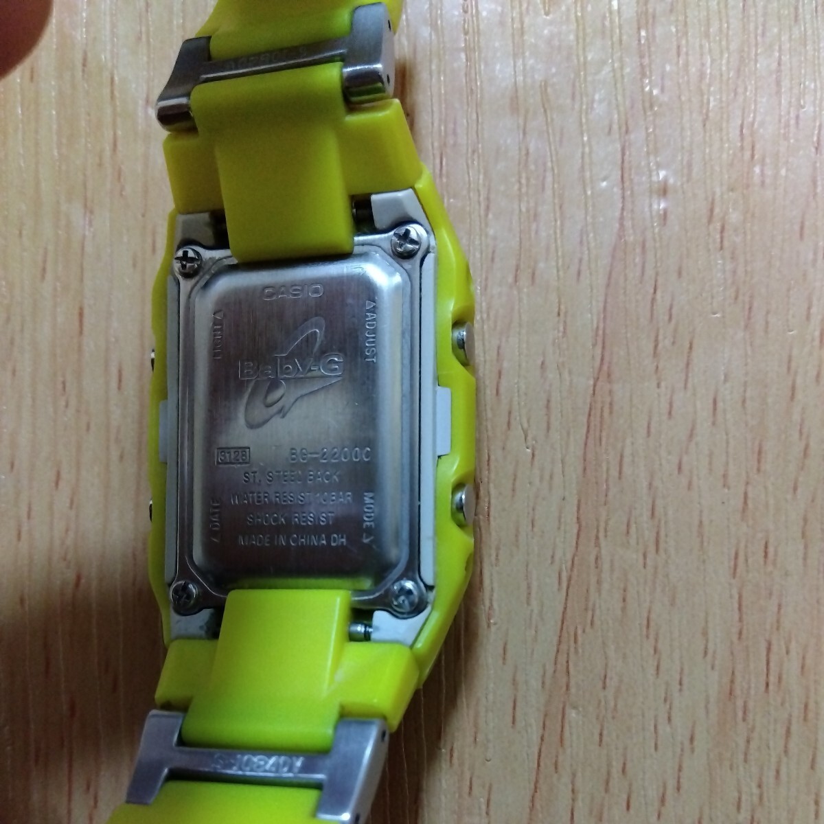 カシオ　ベイビーG レディース 腕時計　黄色　光ります　稼働します_画像2