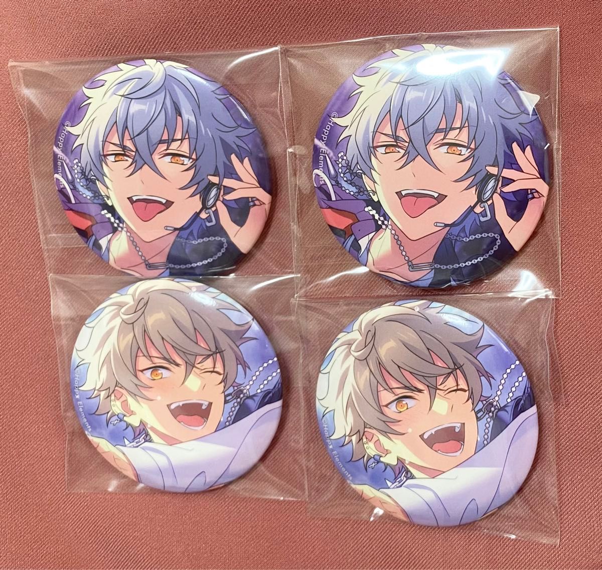 カバー付き】あんスタ☆UNDEAD【大神晃牙】小説☆缶バッジ☆2点 カバー付き】あんスタ☆UNDEAD【大神晃牙】小説☆缶バッジ☆2点