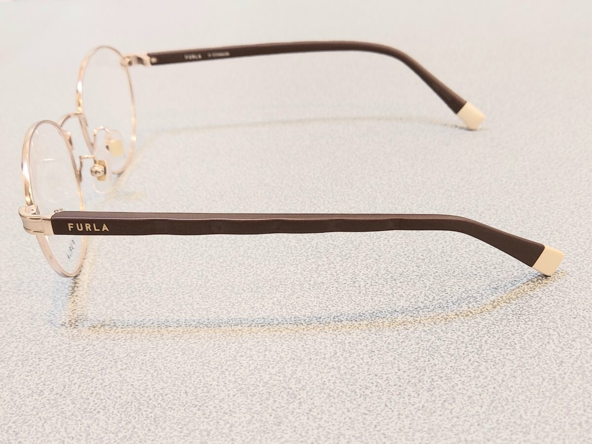 新品　FURLA　フルラ　ブランド　眼鏡　メガネ　フルリム　ボストン　可愛い　チタン　軽い_画像4