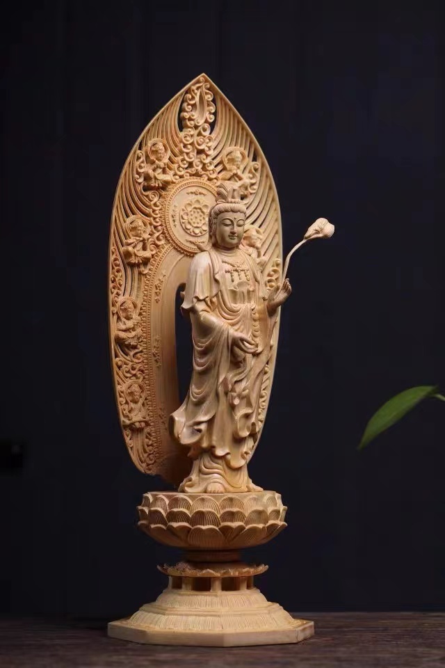 限定☆在庫わずか 仏教美術 精密彫刻 仏像 手彫り 阿弥陀如来三尊立像 高さ約43cmの画像5