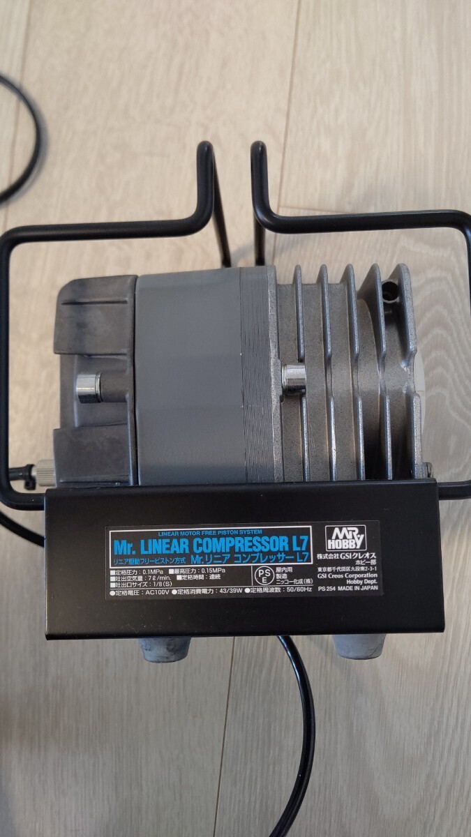Mr.リニアコンプレッサーL7 レギュレーター ブラシセット 中古通電動作確認済 GSIクレオス ホビー部の画像4