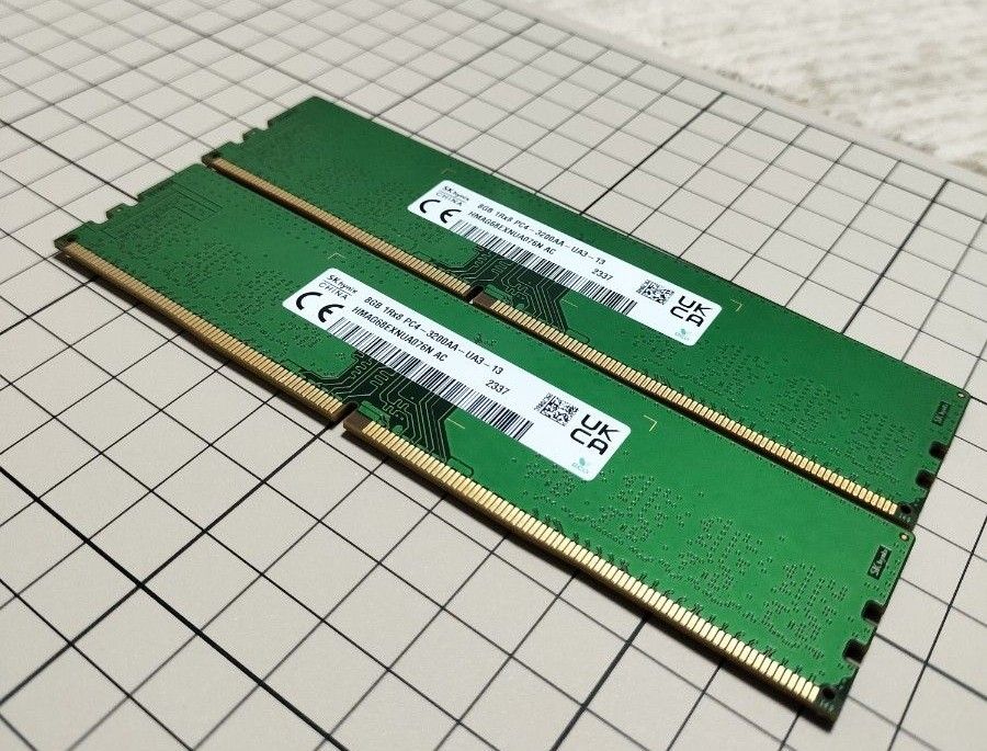 デスクトップ用  DDR4 メモリ  PC4-3200  16GB(8GB×2枚) SK hynix