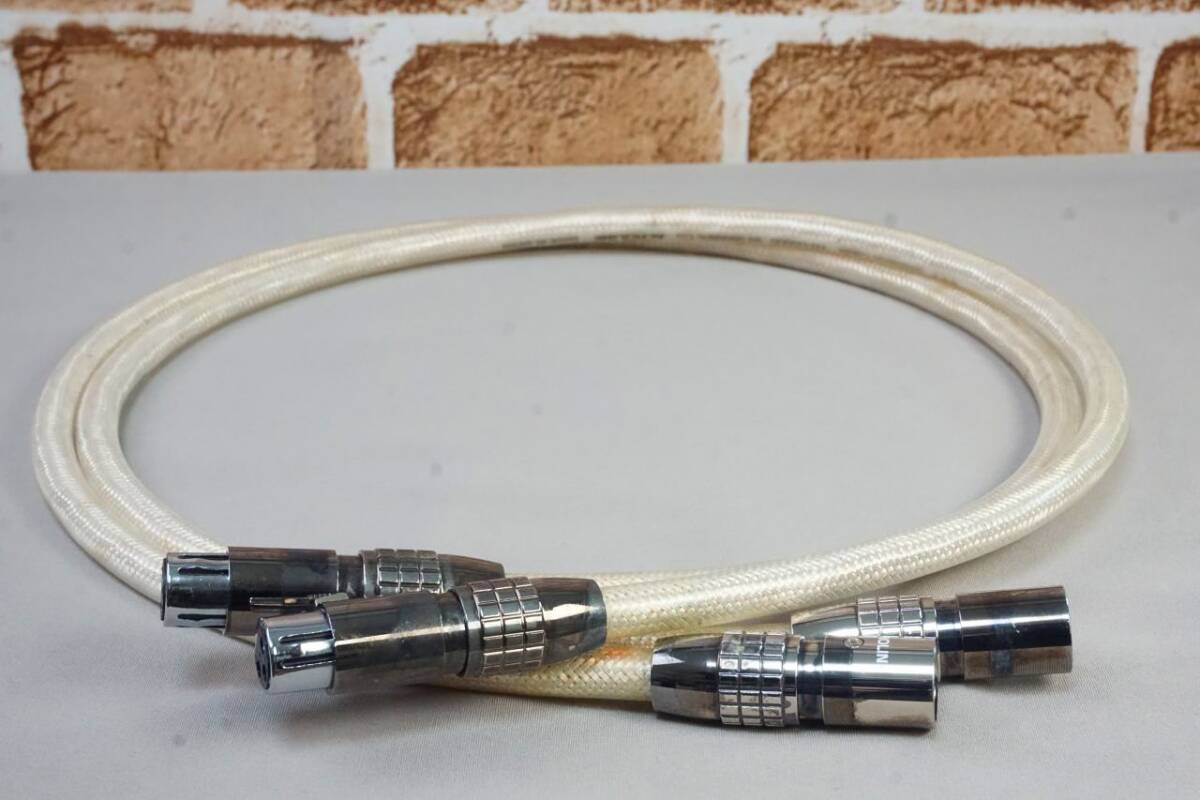 ACROLINK acrolink 7N-D5000 XLR cable regular price 154000 jpy. -stroke less free 7N copper conductor 