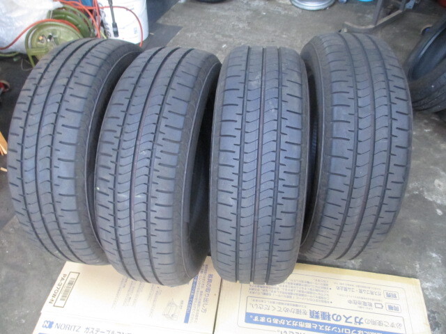 ブリヂストン　NEWNO ニューノ　215/60R17　２３年製　中古　４本セット_画像1