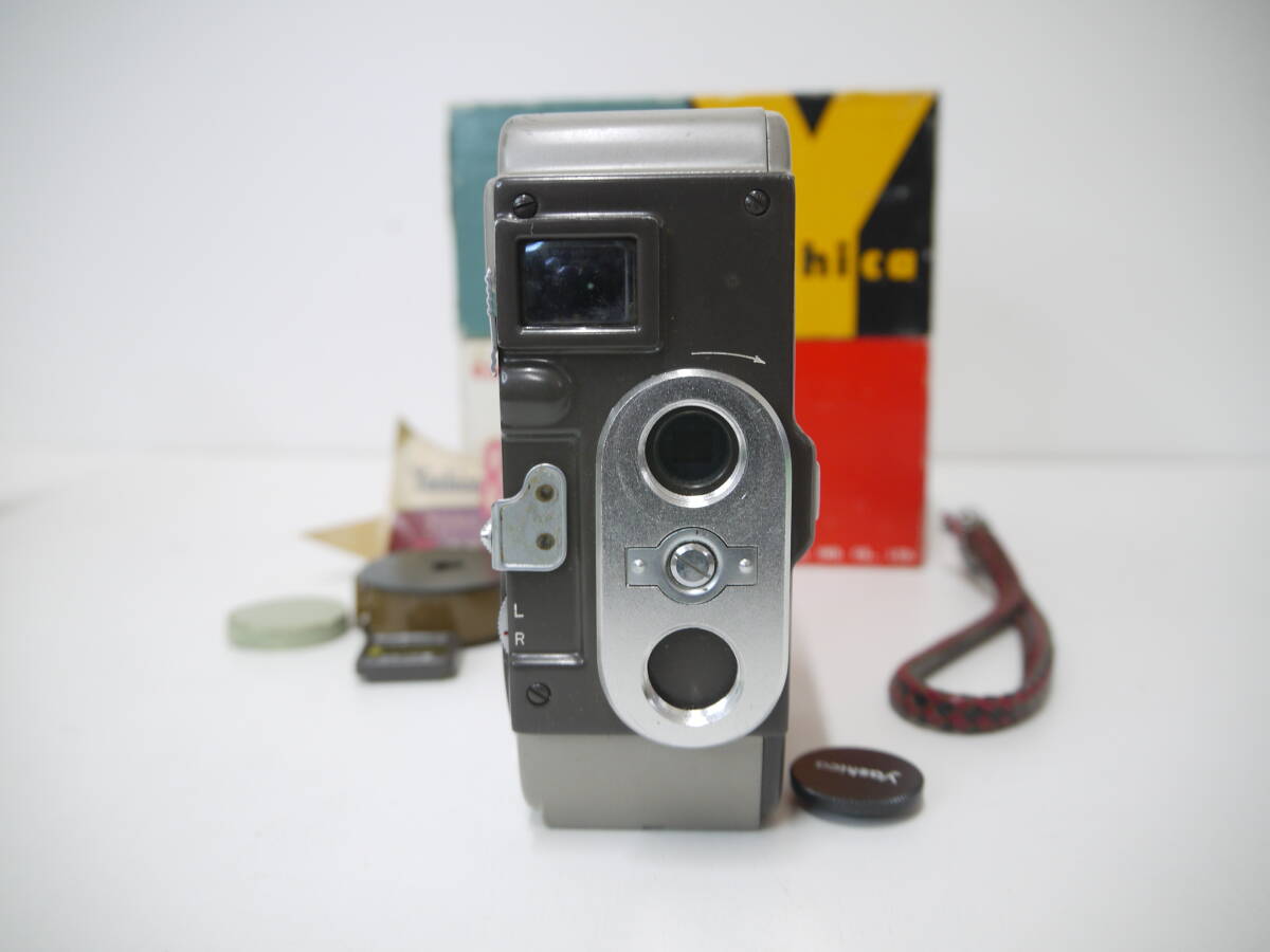 467 YASHICA yashica-8 CINE8 ヤシカ 8ミリフィルムカメラ 箱付 フィルムカメラボディ の画像3