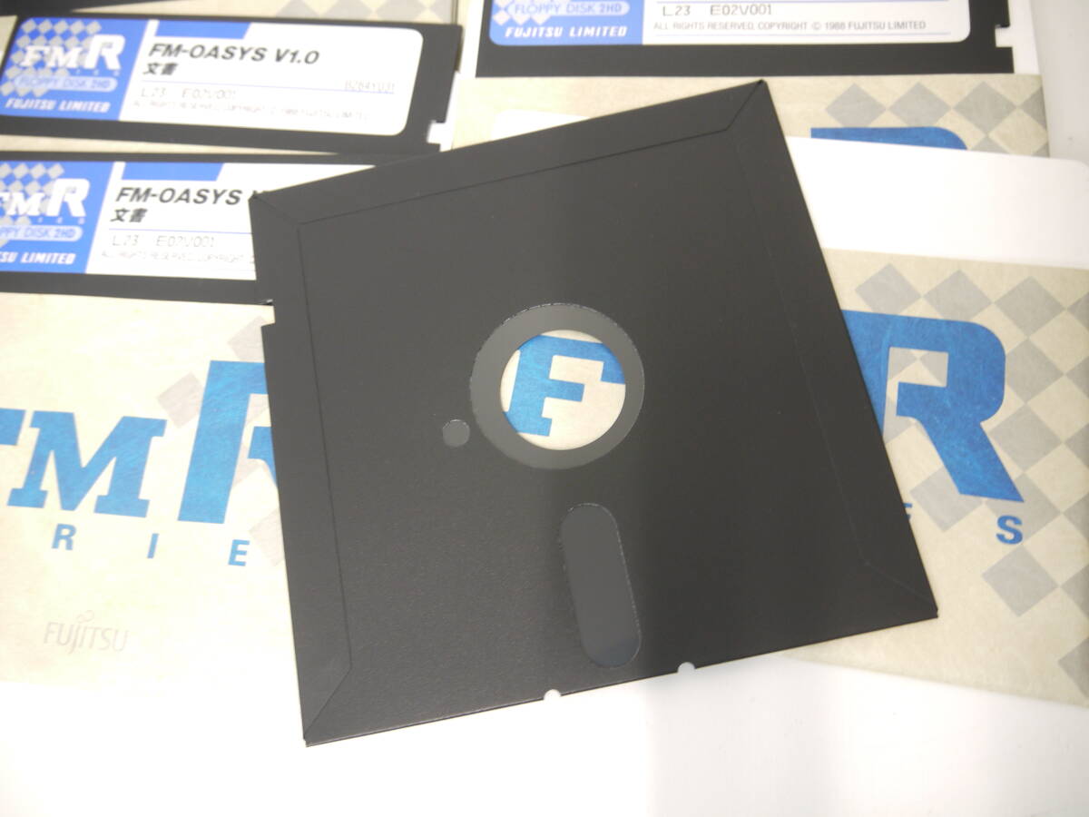 477 FUJITSU FMR FM-OASYS V1.0 2HD дискета 13 листов суммировать Fujitsu служебная программа / система / словарь / знак образец 5 дюймовый FD