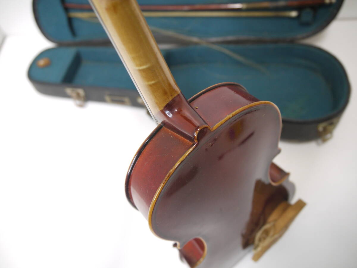 521 SUZUKI Copy of Antonius Stradivarius 1720 型番不明 スズキ バイオリン ハードケース付 弦楽器 の画像6