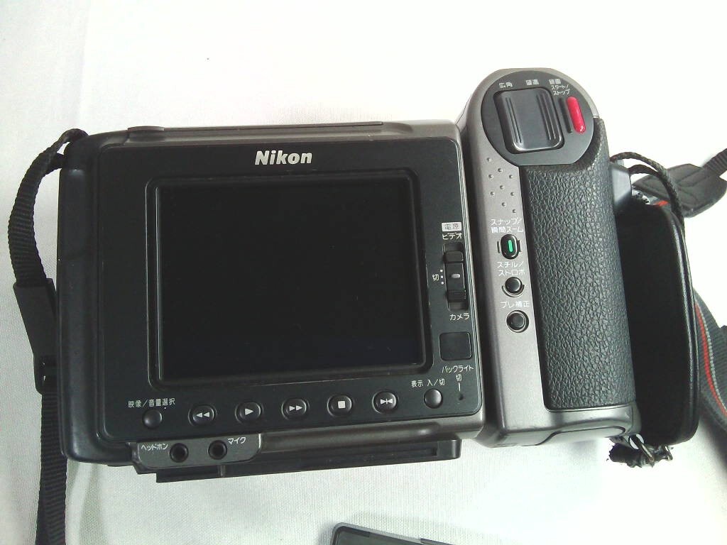 Nikon Hi8ビデオカメラ VS-GH2　日本製　バッテリー付き★未確認！現状ジャンク_画像5