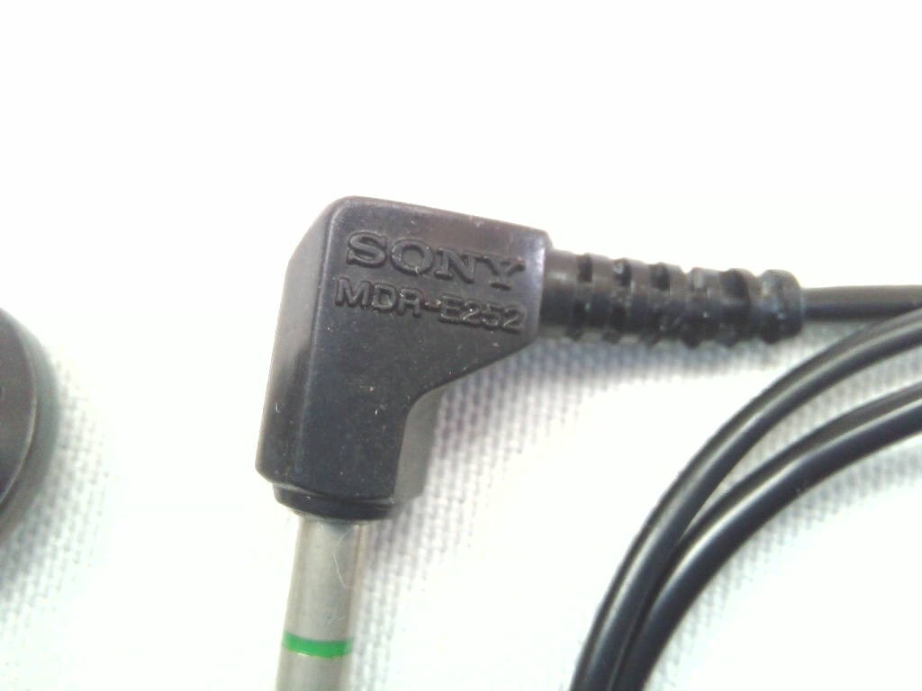 Yahoo!オークション - 貴重 SONY ソニー 世界初 インナーイヤー Yahoo!オークション - 貴重 SONY ソニー 世界初 インナーイヤー