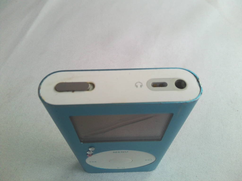 iPod mini A1051 4GB голубой no. 2 поколение корпус только * рабочий товар! жидкокристаллический трещина 