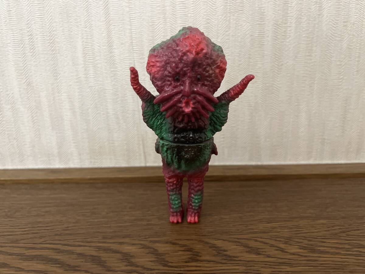 Yahoo!オークション - ゾロメデール 小 安楽安作 メディコムトイ Yahoo!オークション - ゾロメデール 小 安楽安作 メディコムトイ