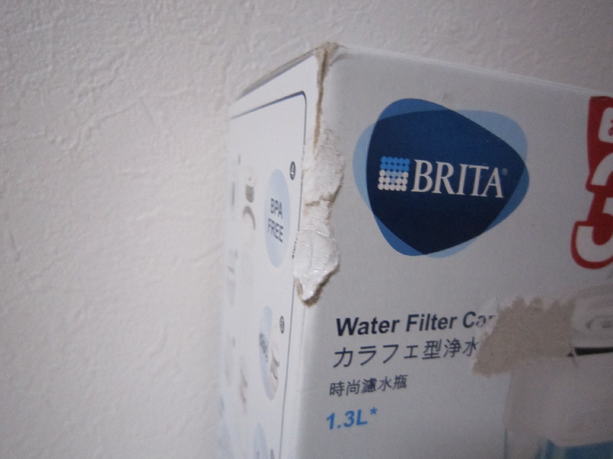 未使用 ブリタ BRITA カラフェ型 浄水器 1.3L フィル＆サーブ カートリッジ3個付き_画像2