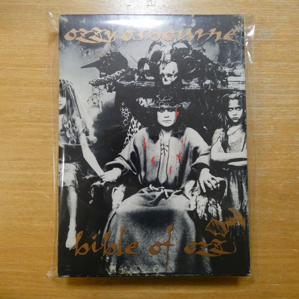 4988009617558;【CDBOX/ワッペン(2種)、バックル付】OZZY OSBOURNE / BIBLE OF OZZ_画像1