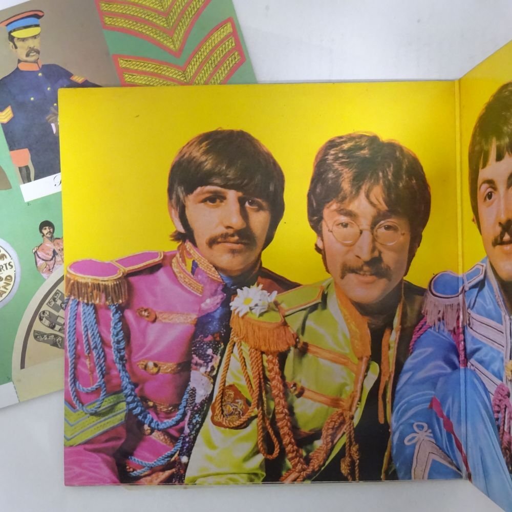 11185580;【UK盤/2EMI】The Beatles / Sgt. Pepper's Lonely Hearts Club Bandの画像2