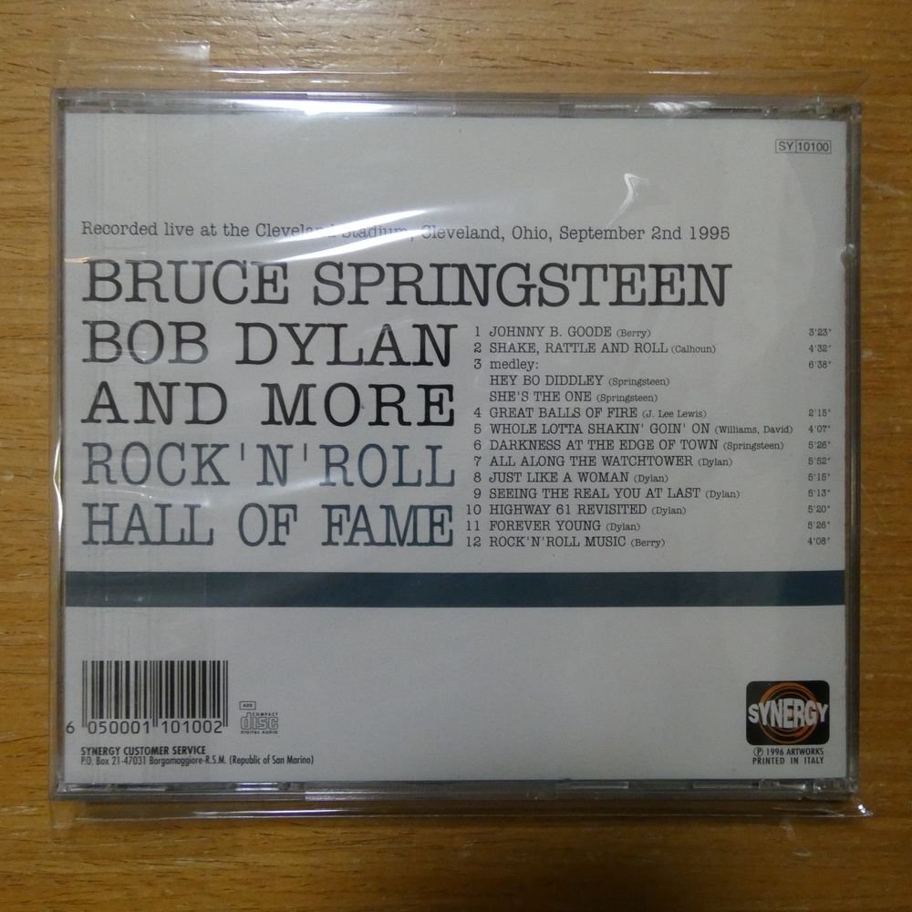 41096746;【コレクターズCD/1995年/9月2日】BRUCE SPRINGSTEEN,BOB DYLAN AND MORE / ROCK 'N' ROLL HALL OF FAMEの画像2