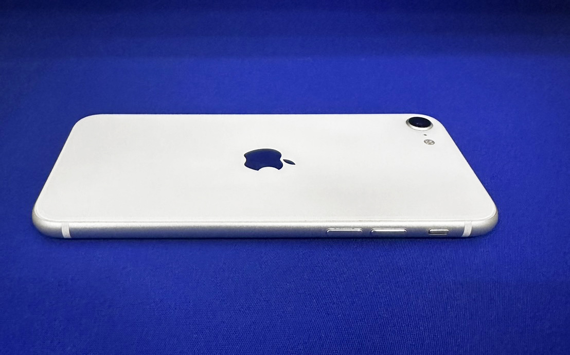 【中古美品】Apple iPhoneSE 64GB ホワイト MHGQ3J/A SIMフリーの画像6