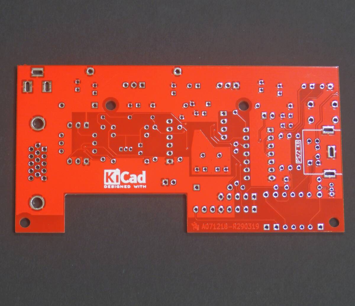 uTerm 製作用 プリント基板 赤色 Z80-MBC2の VT100 ライクなターミナル マイコン VGA PS/2 V20 68K シリアルUSB STM32F030F4P6 eb9ed_画像2