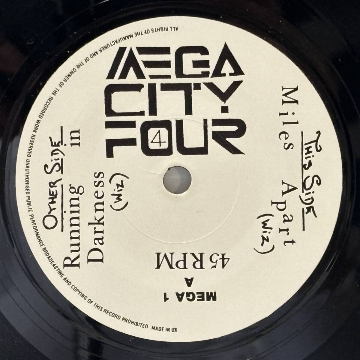 Mega City Four / Miles Apart (7 inch Reissue) ■Used■ Wiz Mega City 4 MC4 M.C.4 Doughboys Ipanema Serpico_画像3