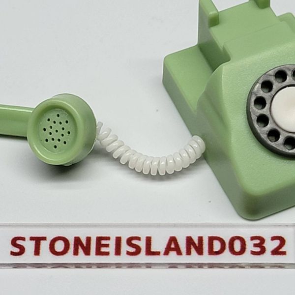 黒電話の若草色 ミニチュア 1/6 ドールハウス 玩具 家電 電話 レトロ アンティーク おもちゃ ジオラマ 模型 ミニチュアシリーズ L713の画像8