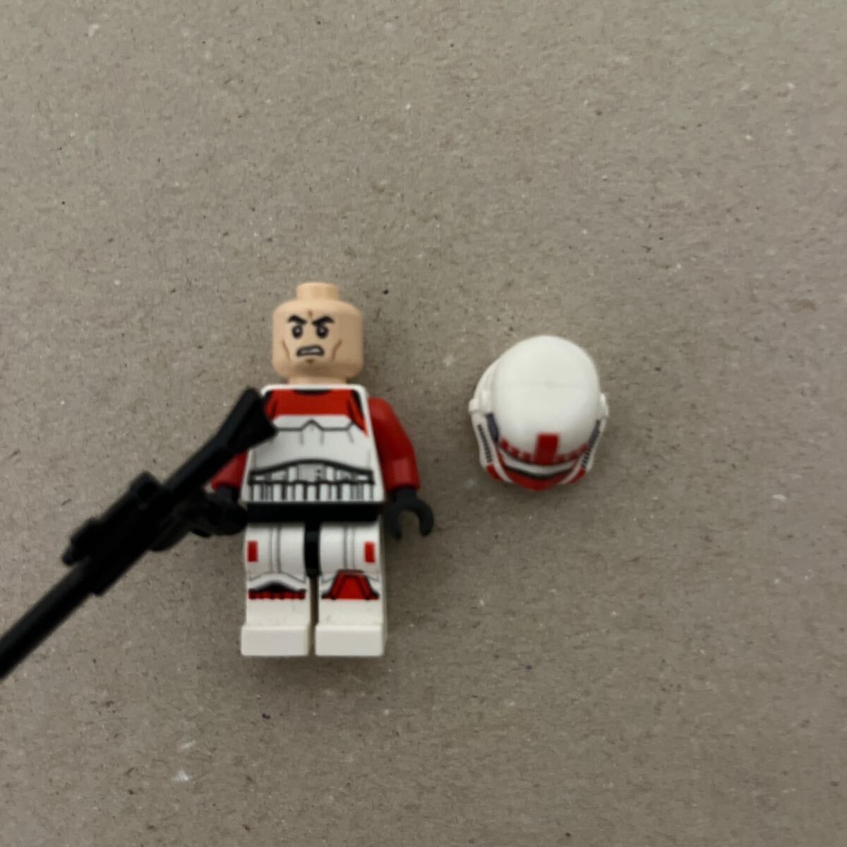 LEGO ミニフィグ スターウォーズ ショックトルーパーの画像3