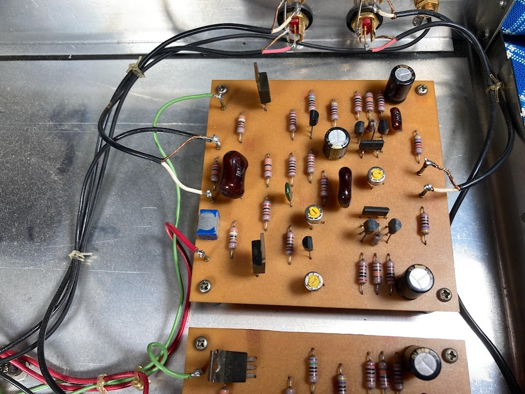 phono equalizer amplifier working properly goods [3 months guarantee ]