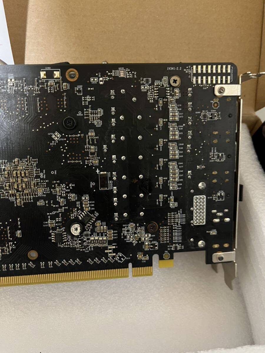 ☆美品☆ Radeon RX 570 ARMOR OC グラフィックボード グラフィックカード MSI 動作確認済みの画像6