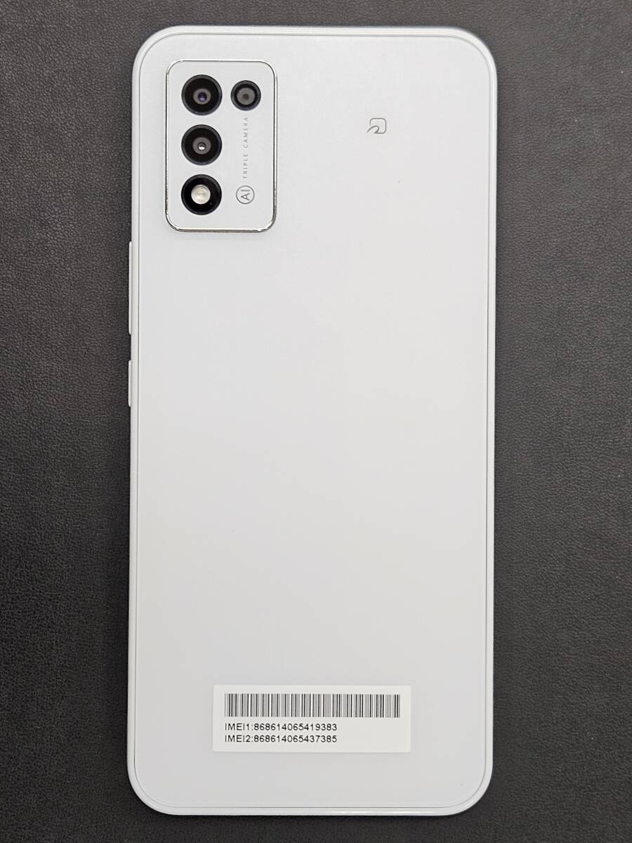 #3325【Y!mobile  Libero5GⅢ A202ZT ホワイト】ワイモバイルの画像2