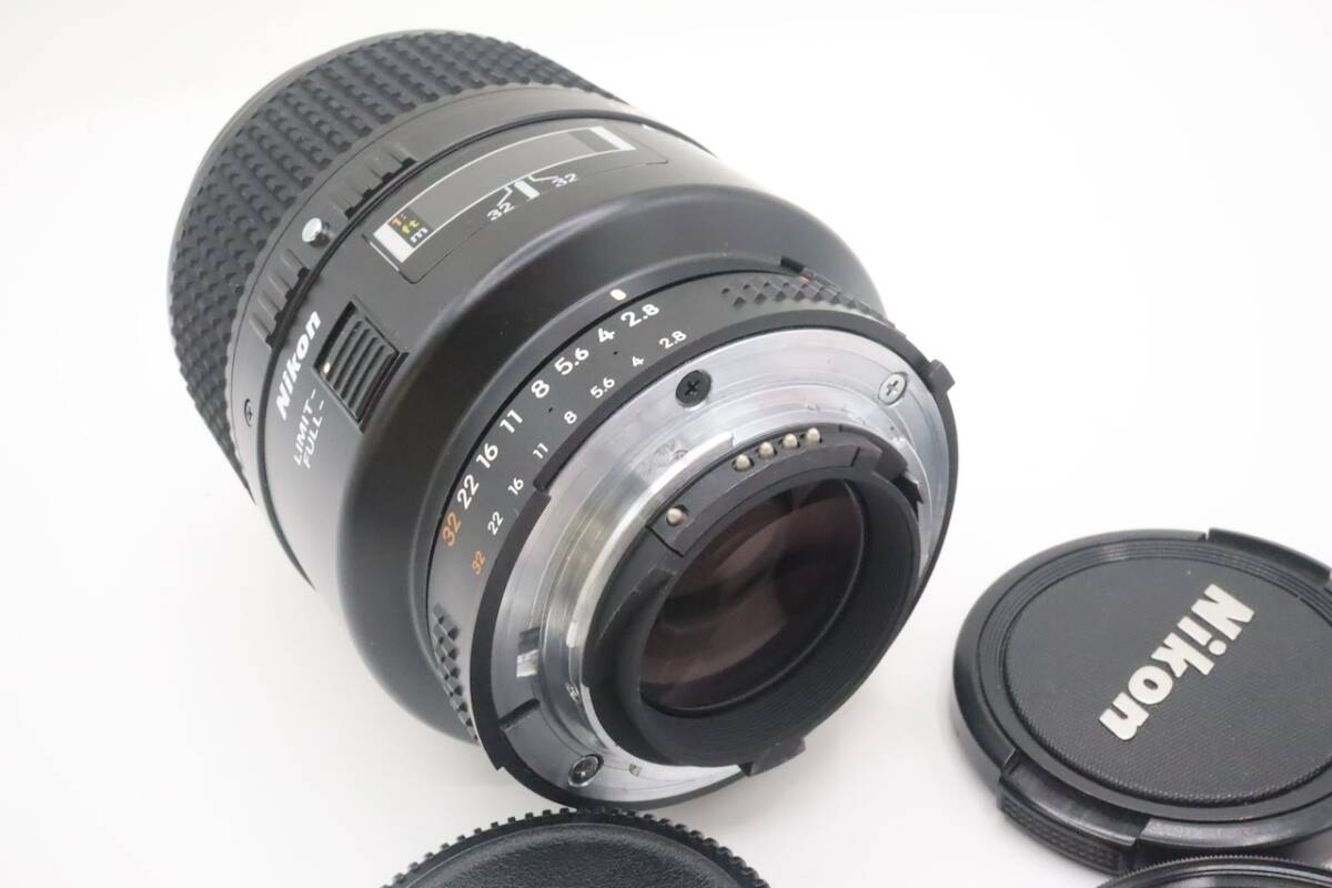 Nikon ニコン AF MICRO NIKKOR 105mm 1:2.8 D 一眼レフカメラ用レンズ_画像10