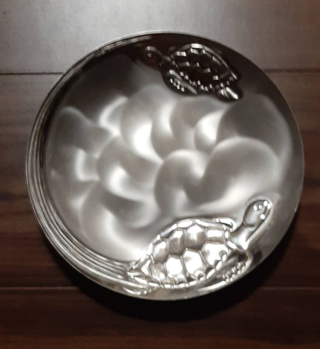 鶴と亀 プレート 皿 ステンレス 縁起物 昭和レトロ ヴィンテージ 丸皿 飾り皿