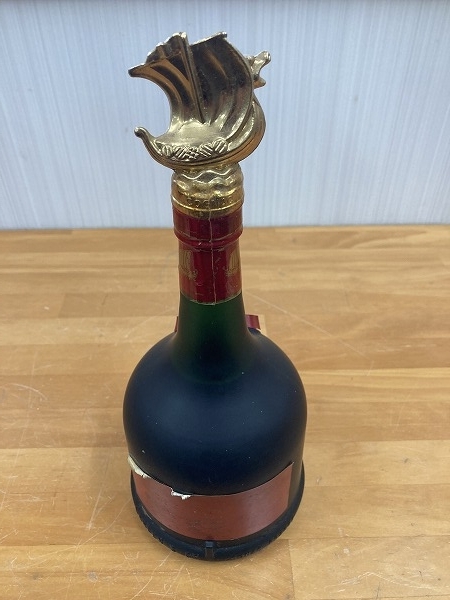 未開栓　LARSEN HORS D'AGE GOLDEN VIKING ラーセン コニャック　ブランデー　700ｍｌ　40% 古酒（M6902）_画像2