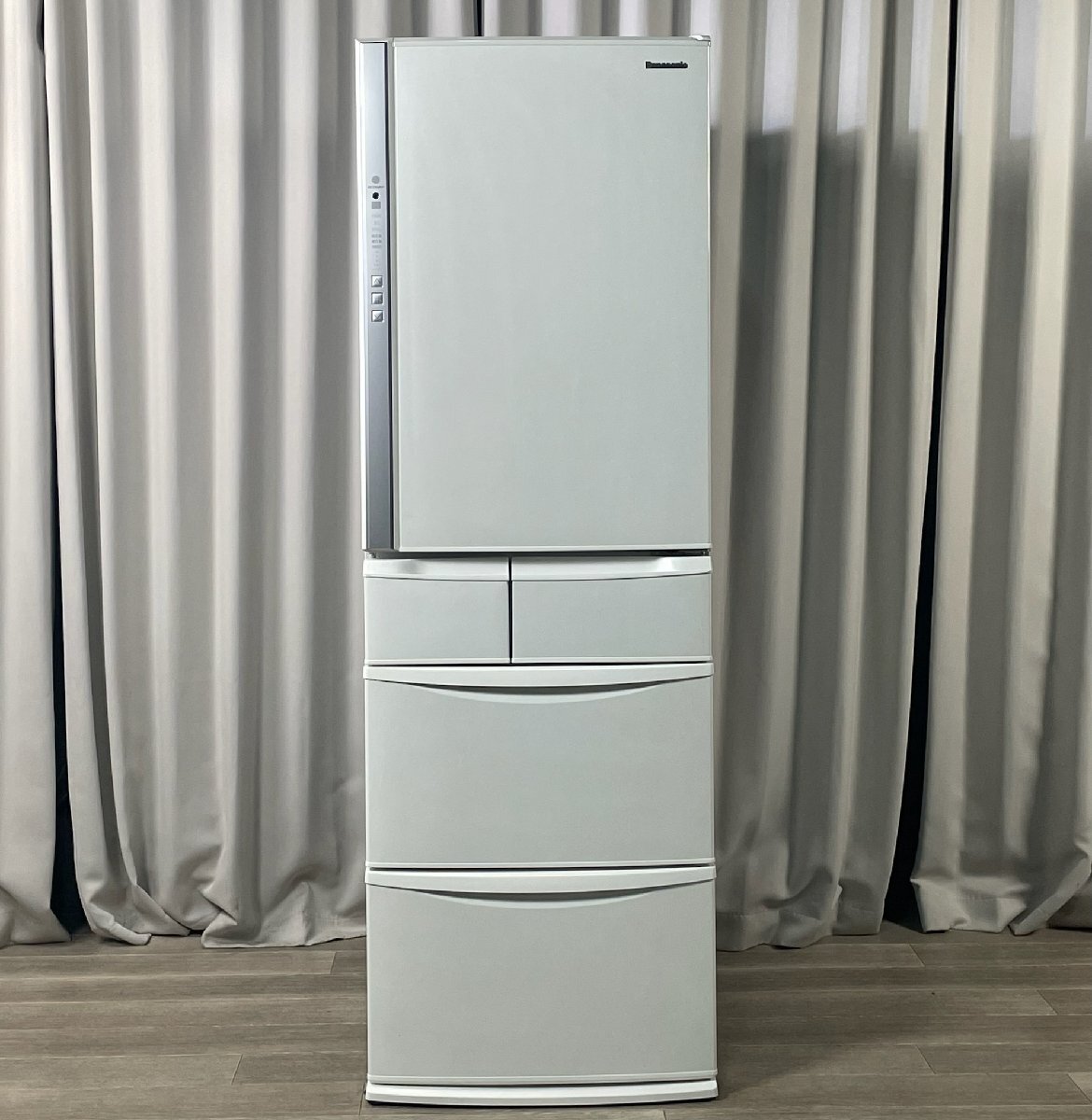 X563 Panasonic 406L 5ドア 冷凍冷蔵庫 右開き NR-J41RC X563 Panasonic 406L 5ドア 冷凍冷蔵庫 右開き NR-J41RC