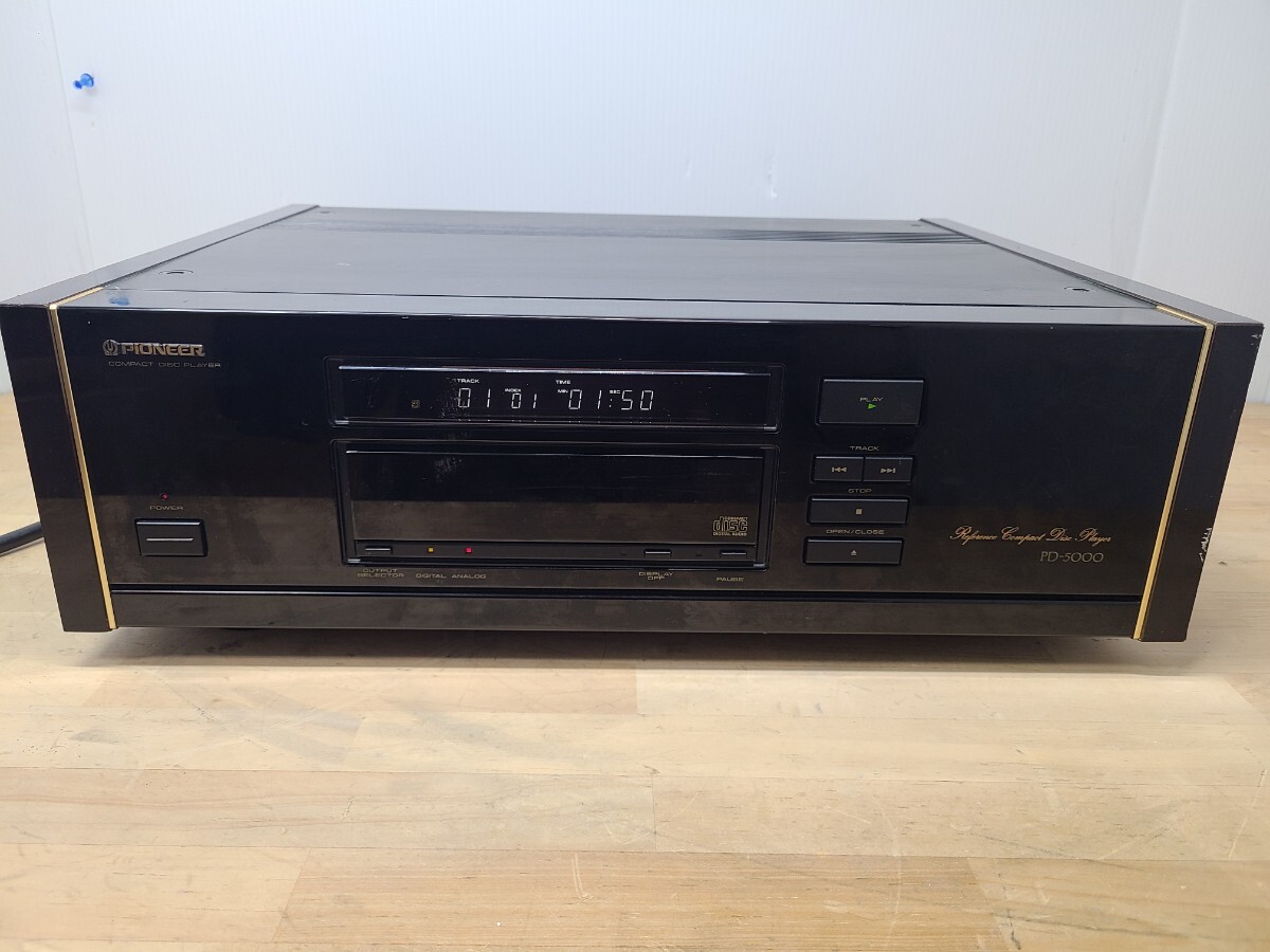 ☆ Pioneer　PD-5000 CDプレーヤー　１円スタート！　ジャンク品　パイオニア　Compact　disk　player　_画像1