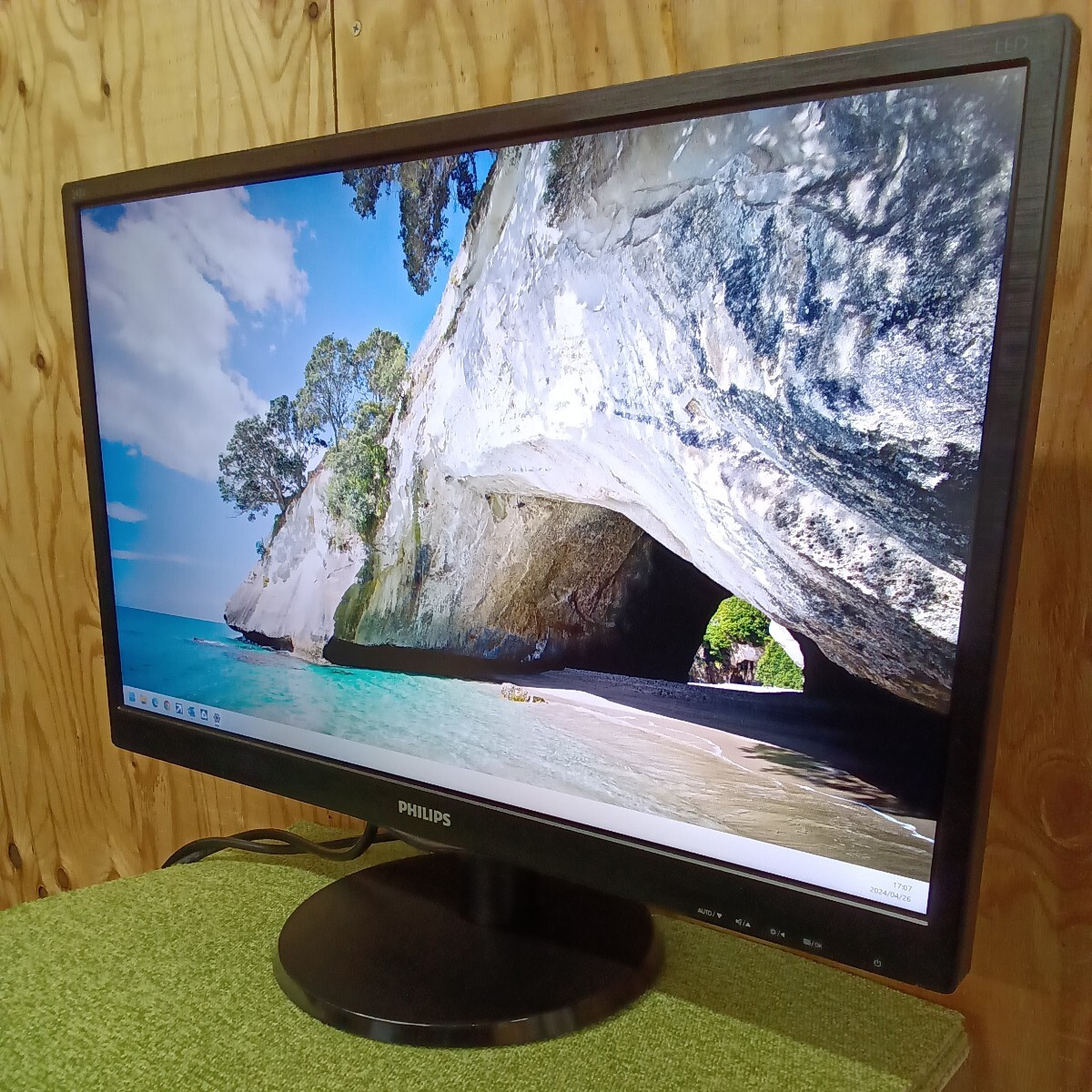 23.6インチ液晶モニター PHILIPS 243V5QHABA/11 no.37の画像2