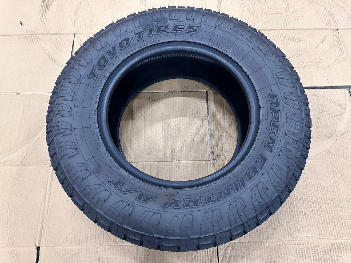 275/65R17　1本　トーヨータイヤ　OPEN COUNTRY (オープンカントリー) A/T 3　　【本数限定】タイヤのみ【特価品】　17インチ　_画像1