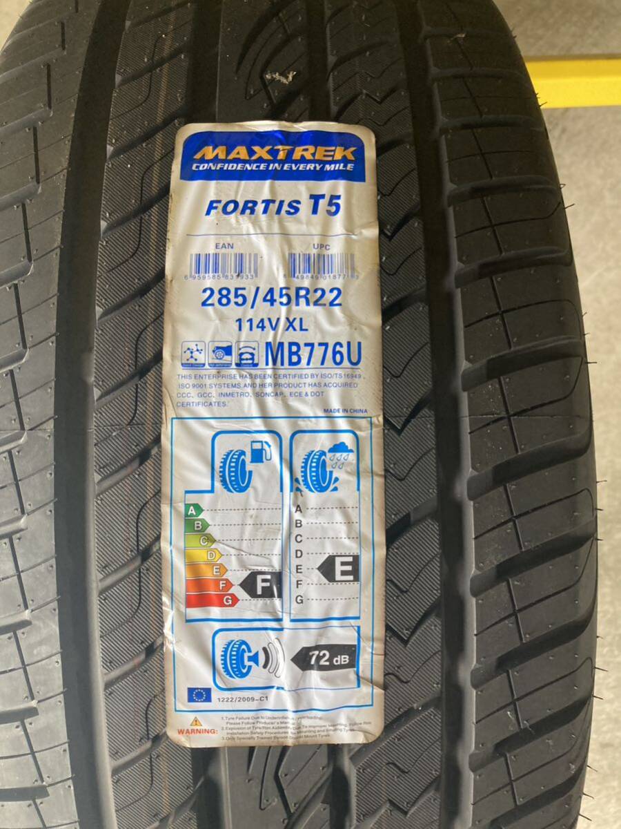 未使用品 MAXTREK マックストレック タイヤ 2本 285/45R22 FORTIS T5 2018年製の画像5