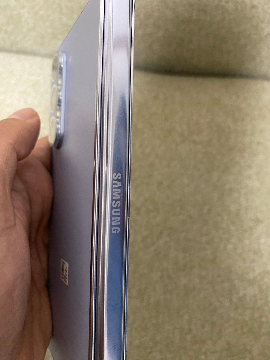 [美品] Samsung Galaxy Fold 5 アイシーブルー512GB 北米版 シムフリー + 未使用ケース