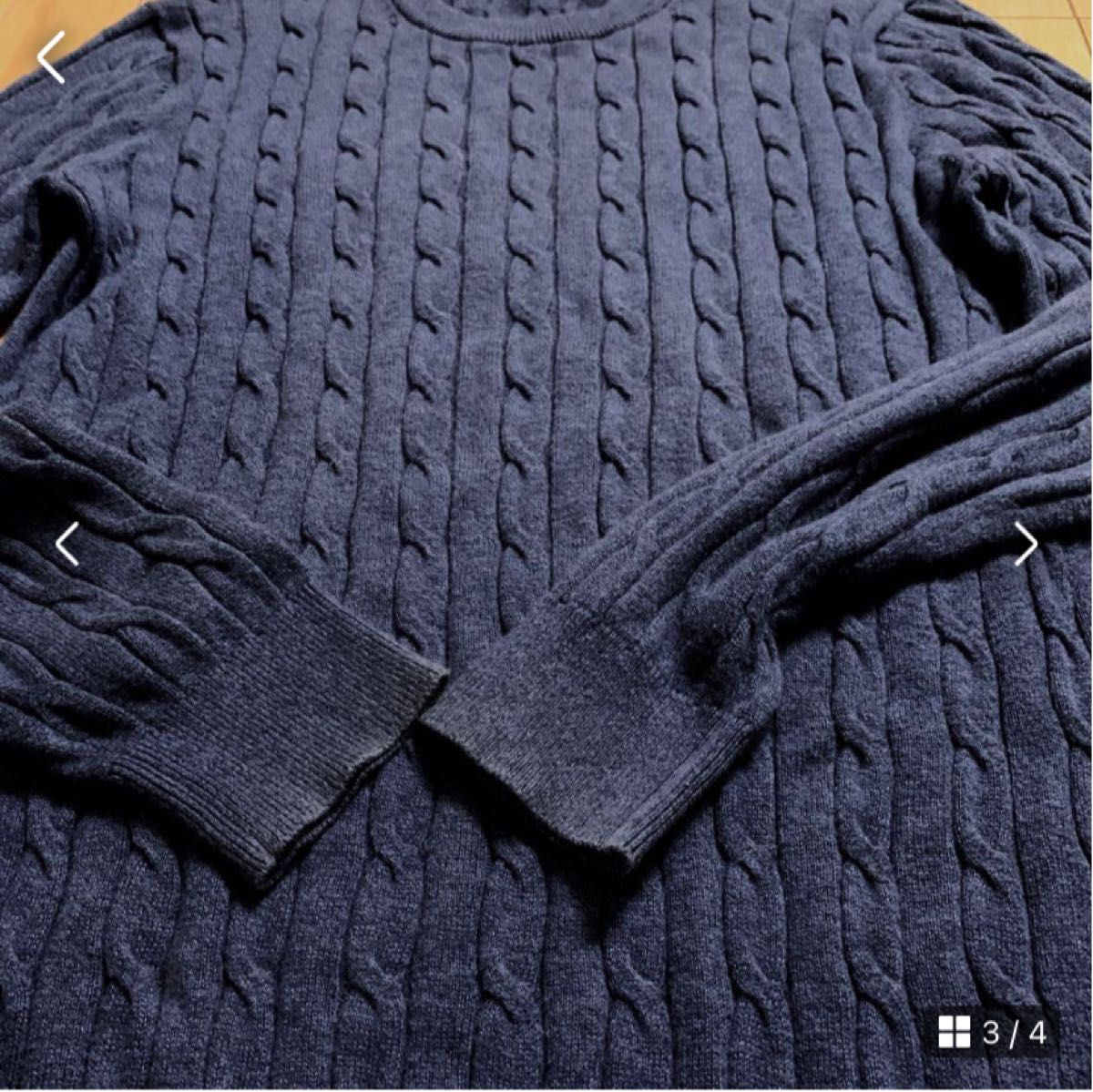 ユニクロ　メンズニットセーター　Lサイズ　紺