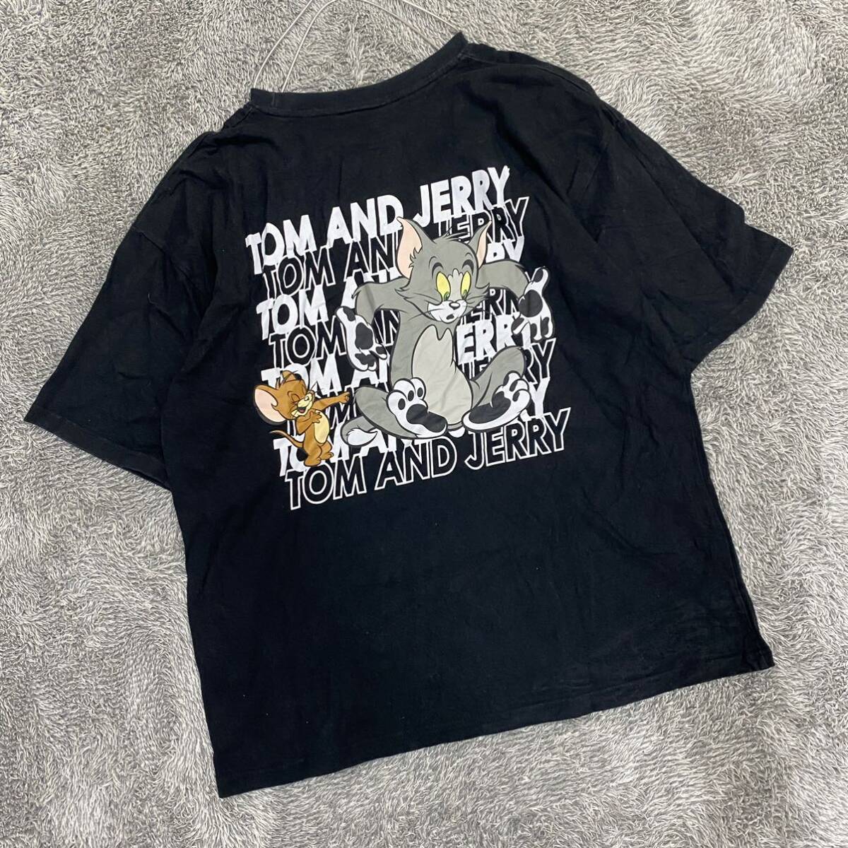 TOM AND JERRY トムとジェリー Tシャツ 半袖カットソー サイズM ブラック 黒 メンズ トップス 最落なし （X18）_画像2