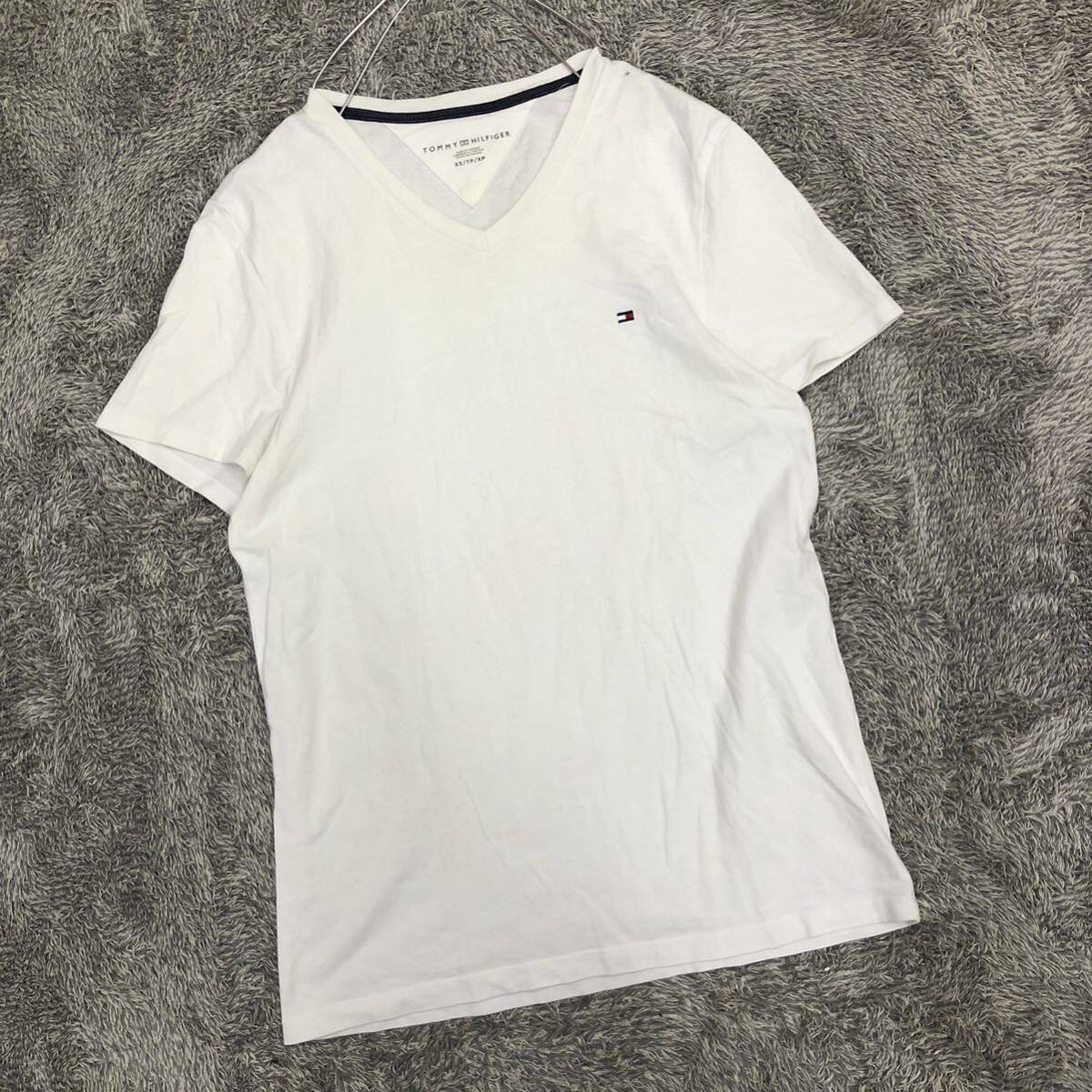 championTommy Hilfiger トミーヒルフィガー 半袖Tシャツ Vネックカットソー サイズXS ホワイト 白 メンズ トップス 最落なし （W18）の画像1