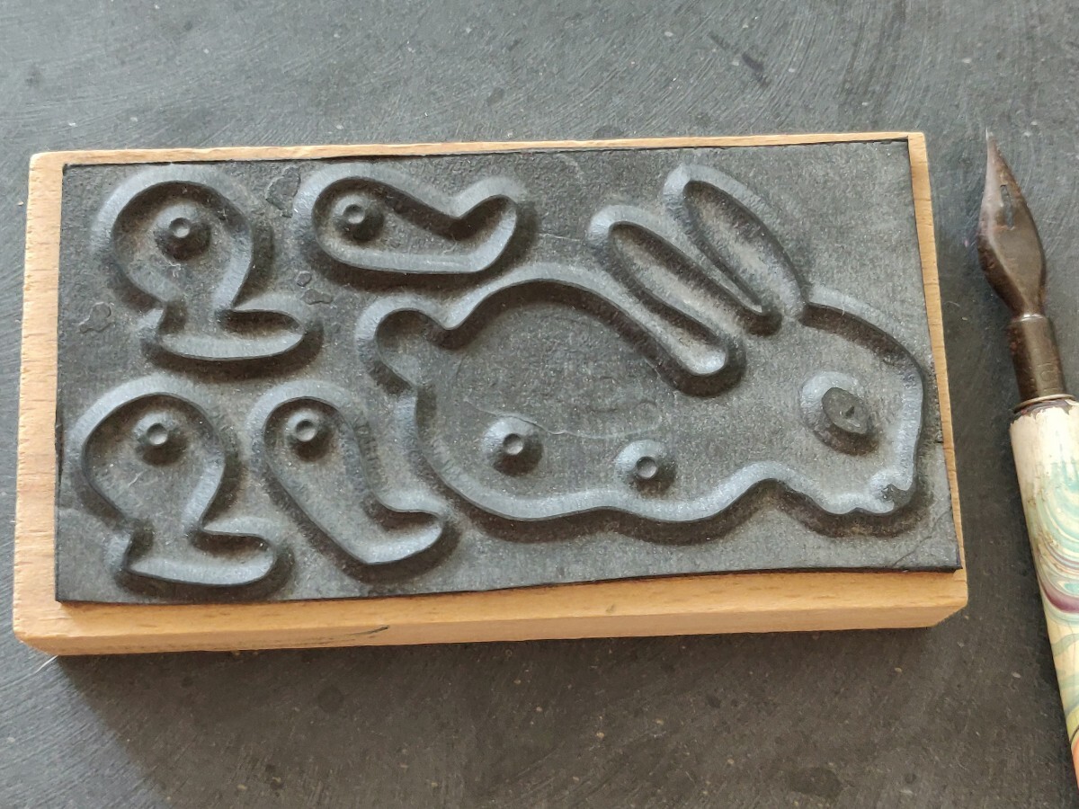 兎 子ウサギ フランス フェルナンナタン アンティーク 子供 学校 工作 組み立て スタンプ ヴィンテージ ハンコ ラビット 雑貨の画像1