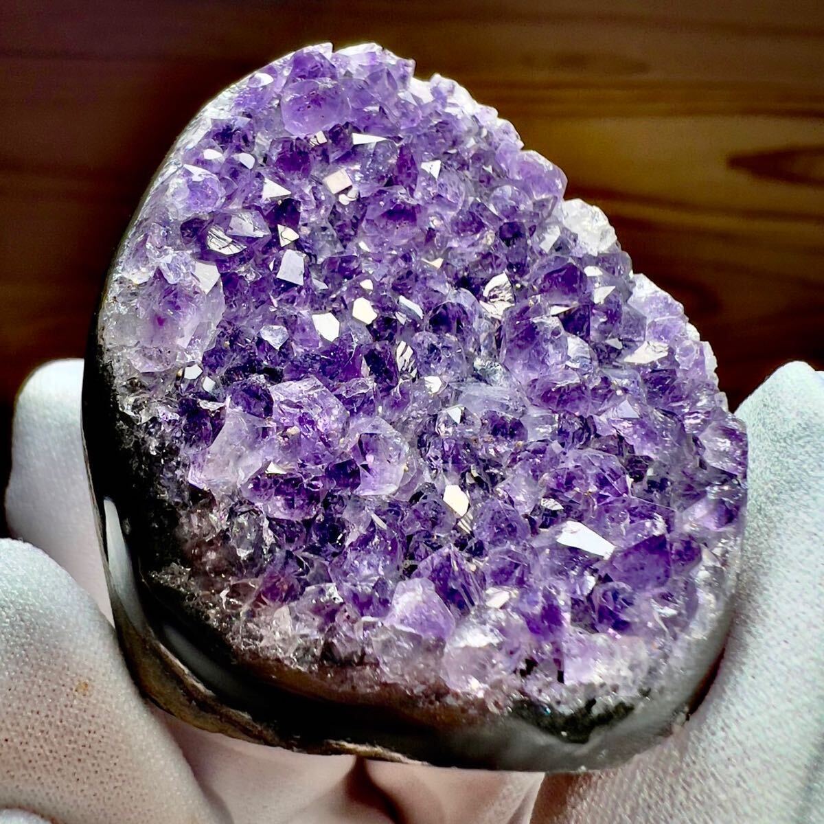 アメジスト ドーム クラスター 紫水晶 レインボー 虹 ウルグアイ産 天然石 原石 鉱物 鉱物標本 石の画像2