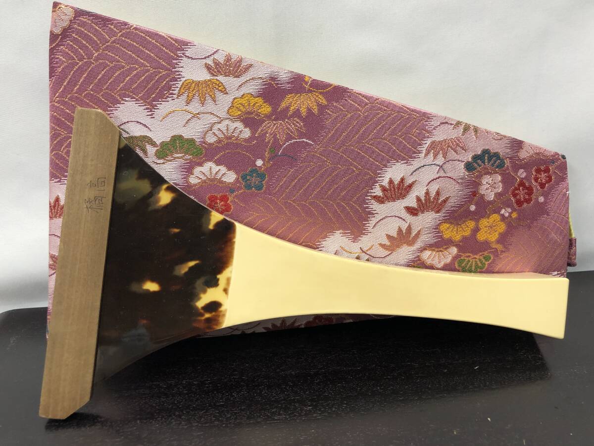 0404.102 панцирь черепахи .... shamisen . традиционные японские музыкальные инструменты палочки высококлассный 