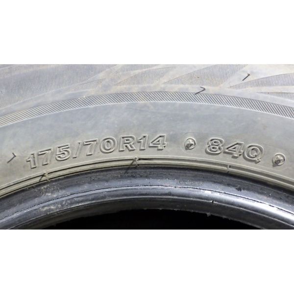 ブリヂストン BLIZZAK VRX2 175/70R14 4本SET◎2017年製7~8分山スタッドレス◎中古 特筆すべき損傷なし◎旭川手渡し可◎アクア等に_画像9