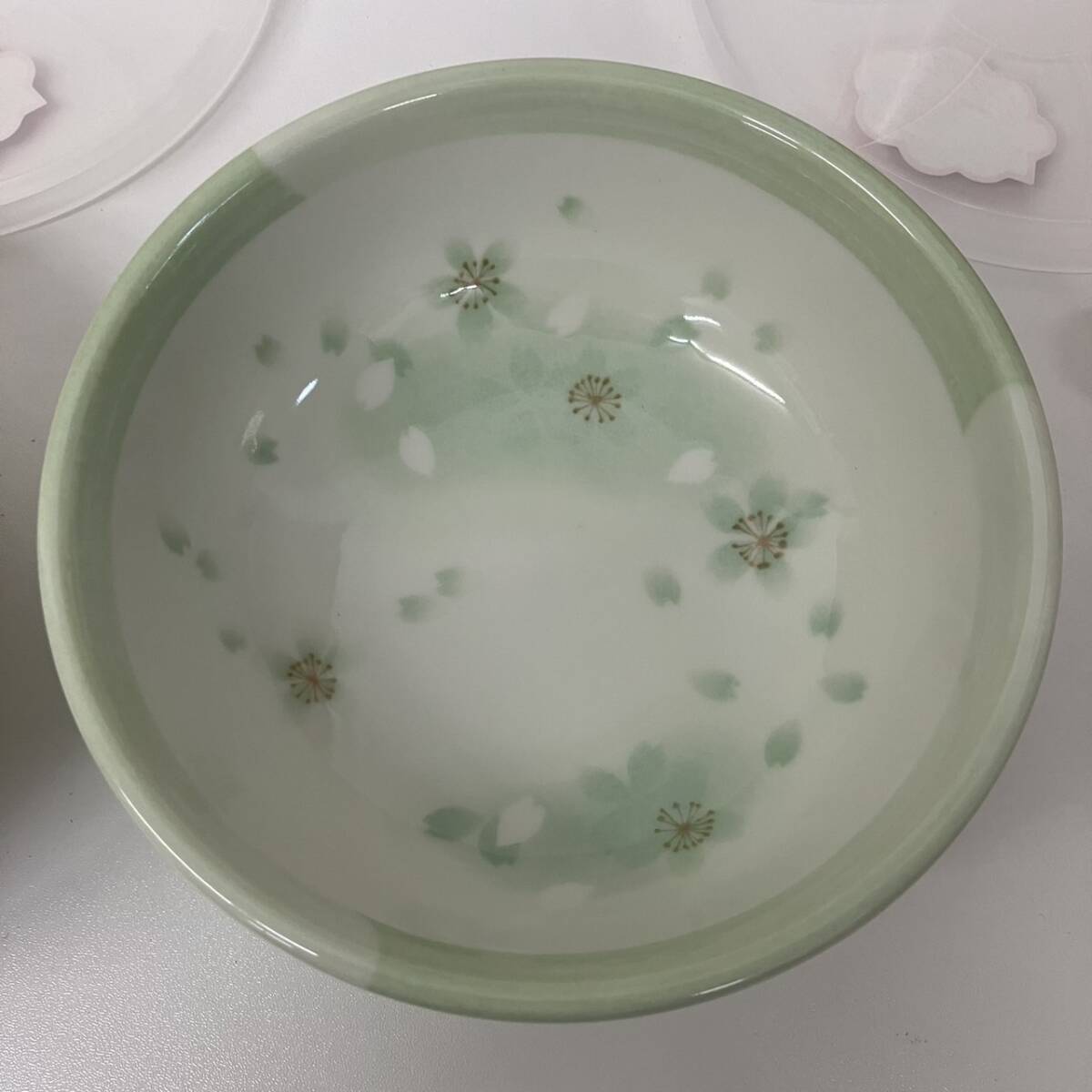 【K5059】 未使用 たち吉 レンジ小鉢 2枚セット 千代 和食器 陶磁器 皿 容器 保存容器 保管 箱なし 飯能信用金庫 長期保管_画像4