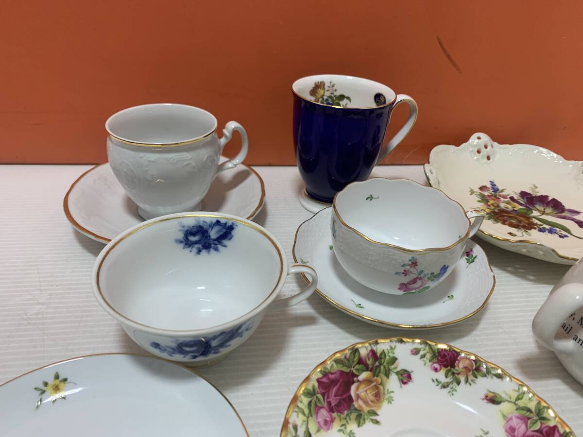 23/192☆食器 まとめ売り ROYAL ALBERT/OKURA/WEDGWOOD/CLASSIC ROSE/BERNADOTTE など 写真追加あり ゆうぱっく着払い☆A2の画像2