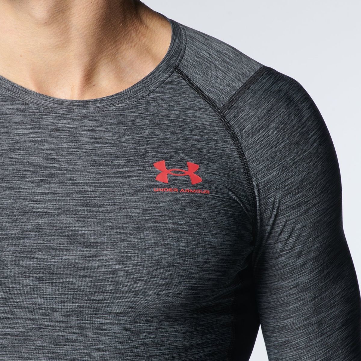 ●送料390円可能商品 アンダーアーマー UNDER ARMOUR HEATGEAR 吸汗速乾 長袖 コンプレッション シャツ [13783520351N-L] 三 弐★QWER_画像3