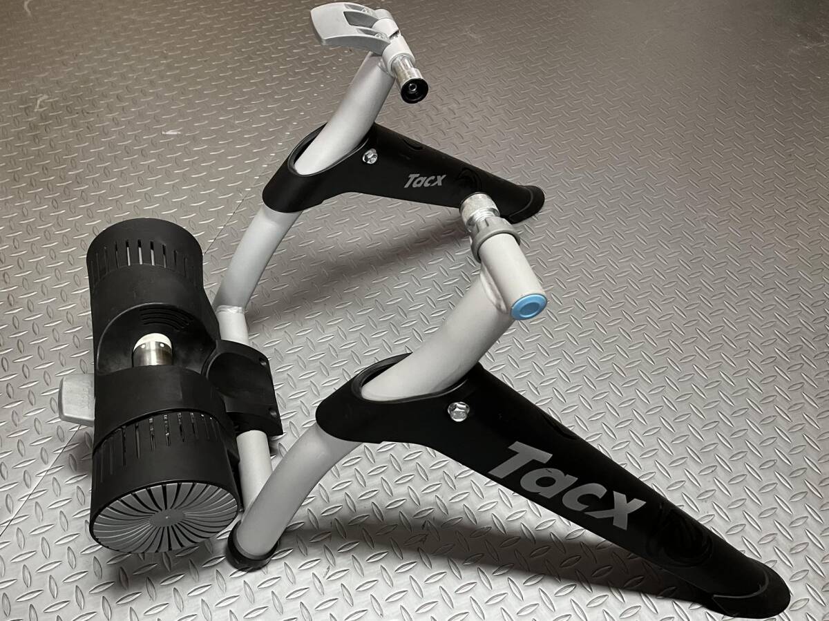 TACX BUSHIDO Smart タックス ブシドー スマートトレーナー ローラー台の画像6