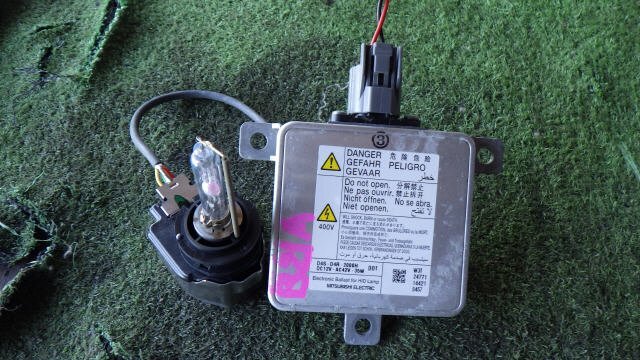 akurudepa H26年 デイズルークス DBA-B21A ライト コントロール ユニット バラスト 28474-6A00D HIDバラスト_画像2