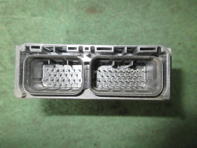 9kurudepa H14年 ジムニー TA-JB23W エンジン コンピューター K6AT 33921-81A91 [ZNo:06000707]_画像4