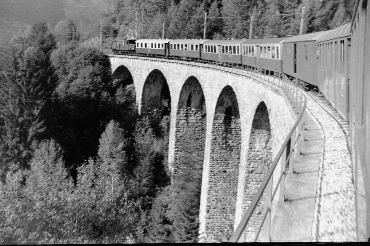 (B23)822 写真 古写真 鉄道 鉄道写真 ドイツ 1953-54年頃 路面電車 他 日本鉄道関係者訪欧団 フィルム ネガ まとめて 30コマ Germany _画像6